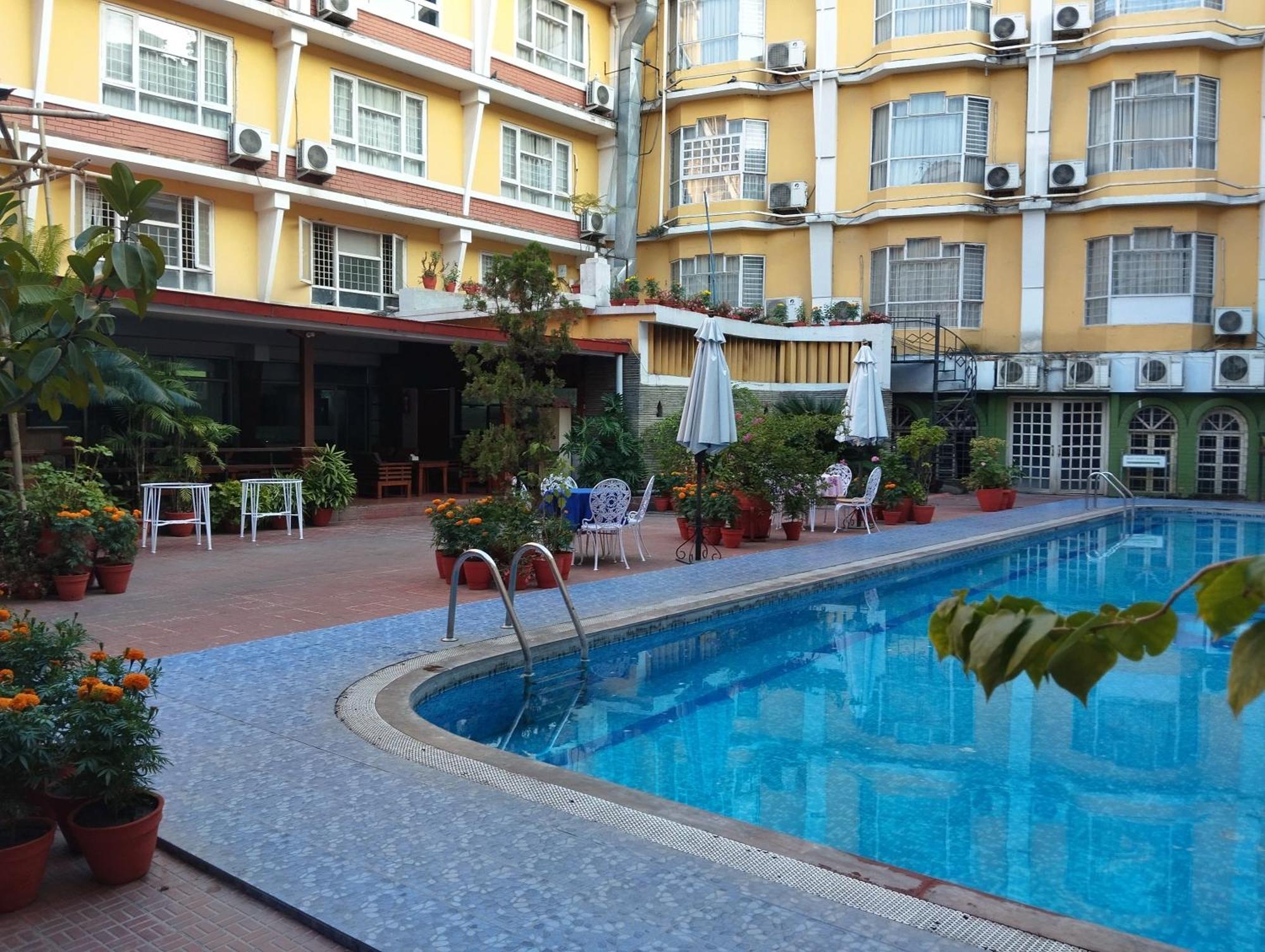 Hotel Woodland Kathmandu Exterior photo
